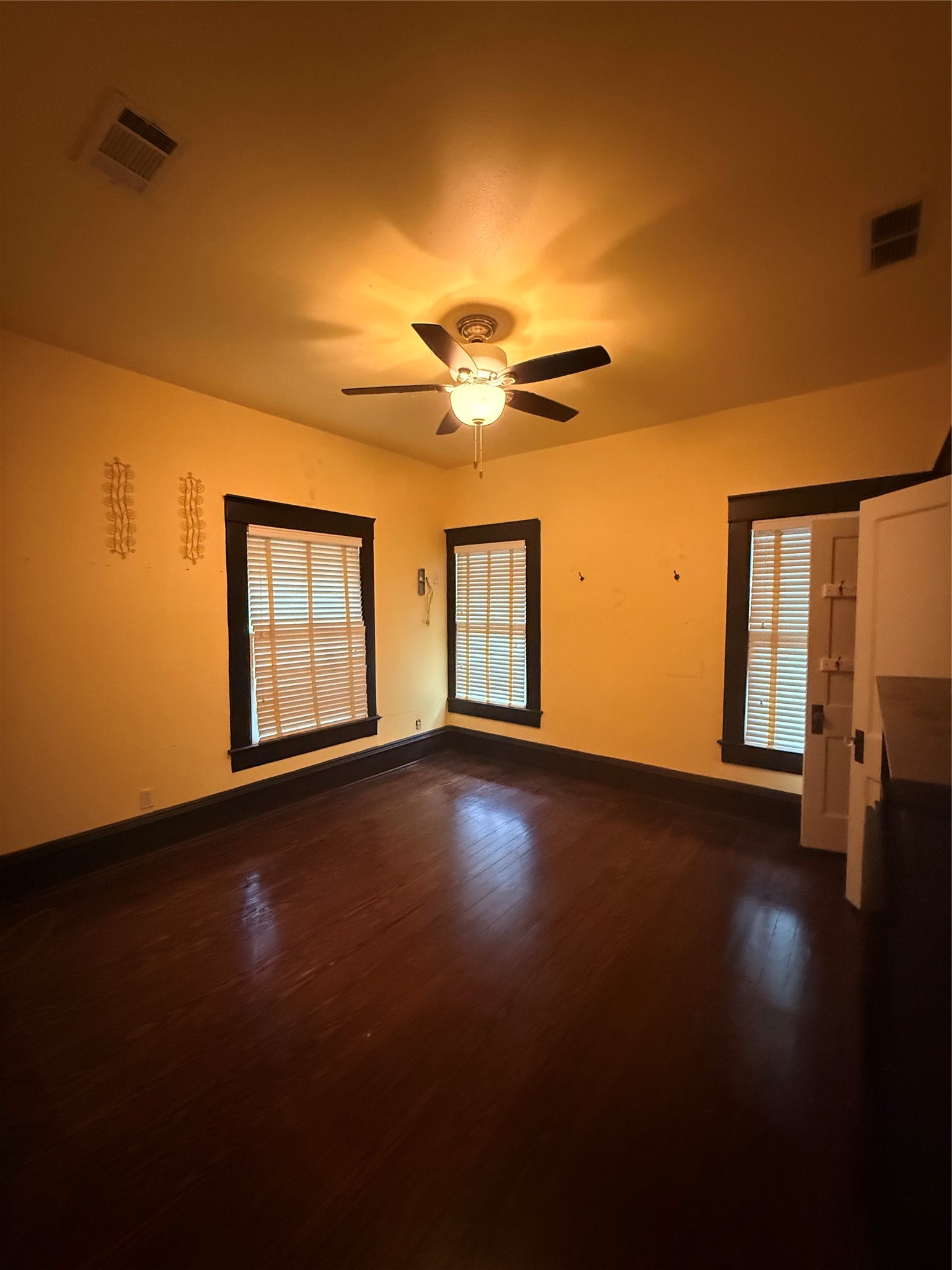 3918A Bowser Avenue Dallas TX 75219