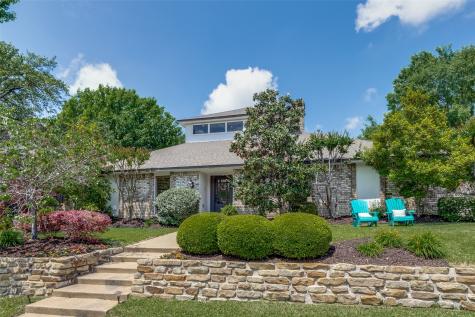 7949 Goodshire Avenue Dallas TX 75231