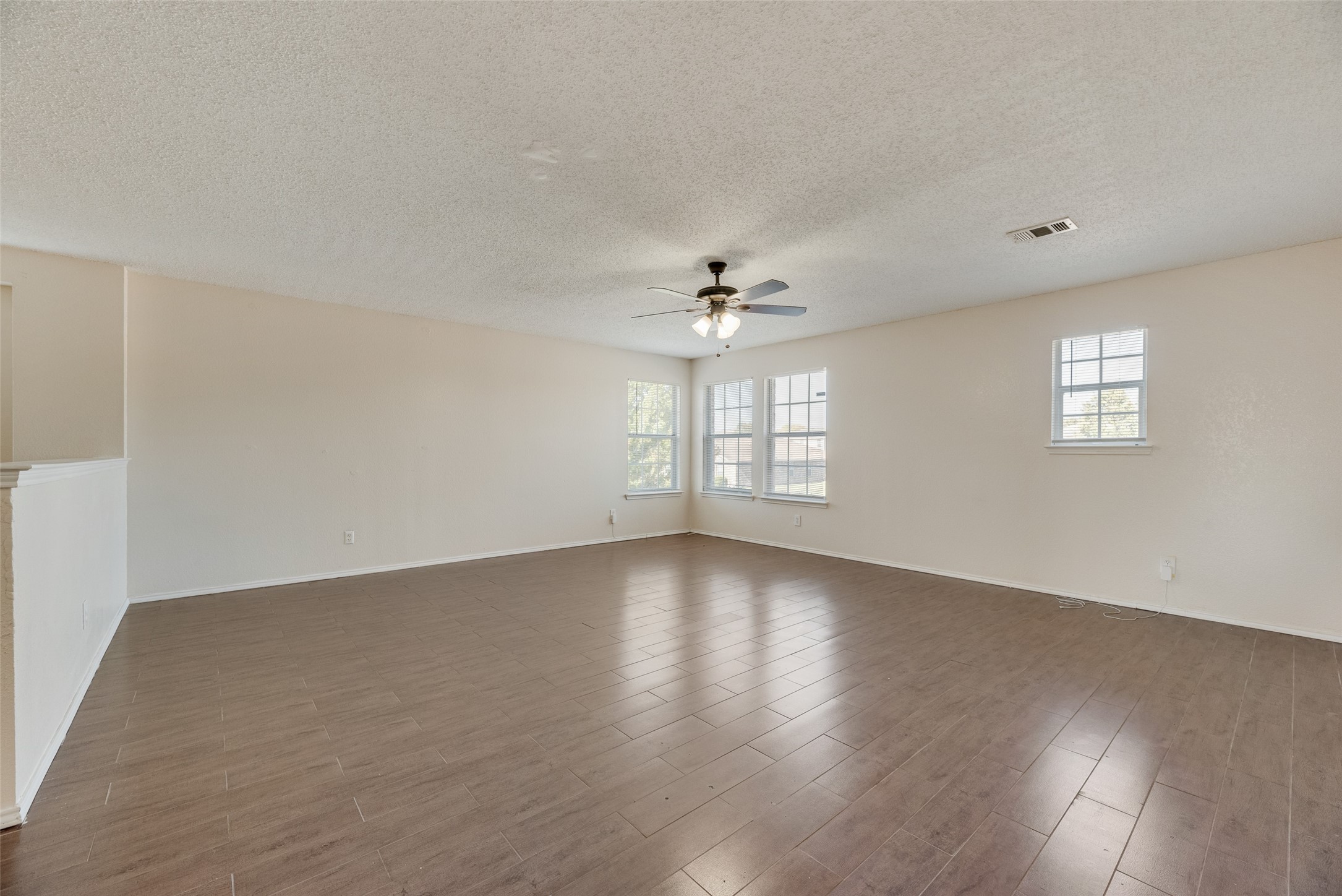 616 Jewelflower Drive Desoto TX 75112