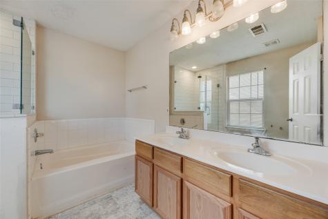 616 Jewelflower Drive Desoto TX 75115
