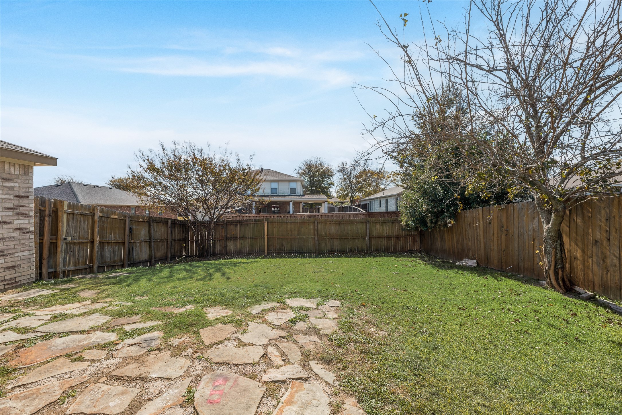 616 Jewelflower Drive Desoto TX 75112