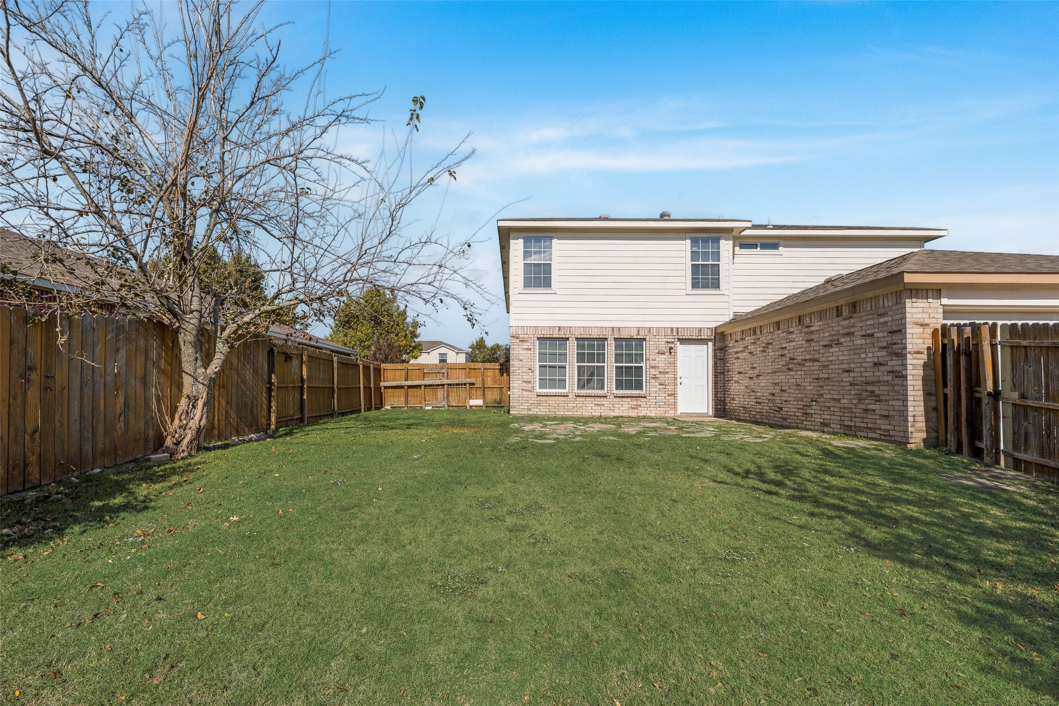 616 Jewelflower Drive Desoto TX 75112