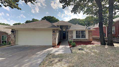 1617 Arbor Ridge Drive Fort Worth TX 76112