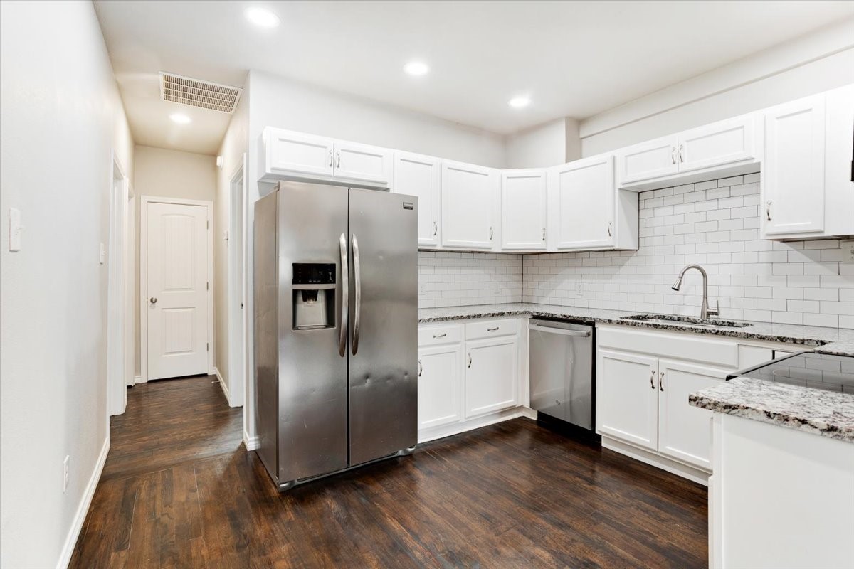 715 W Sam Rayburn Drive Bonham TX 75418