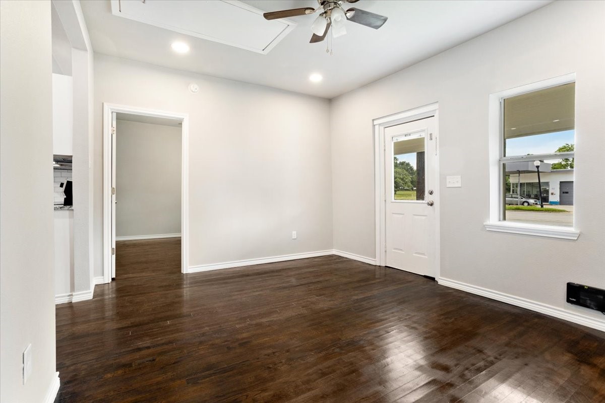 715 W Sam Rayburn Drive Bonham TX 75418