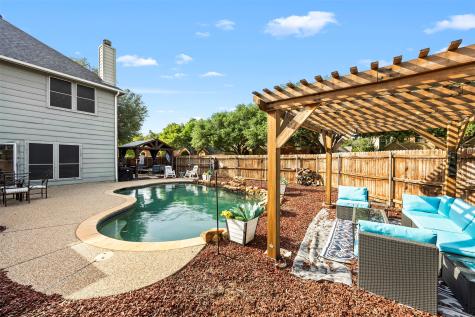 861 Pinnacle Circle Lewisville TX 75077