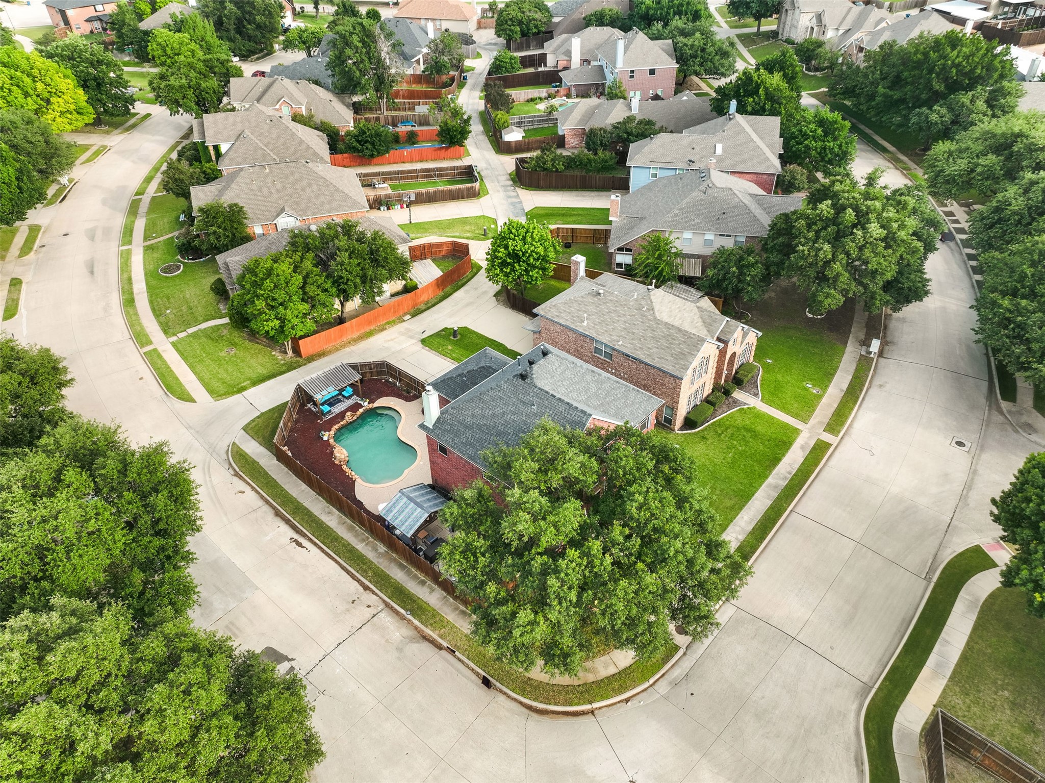 861 Pinnacle Circle Lewisville TX 75077