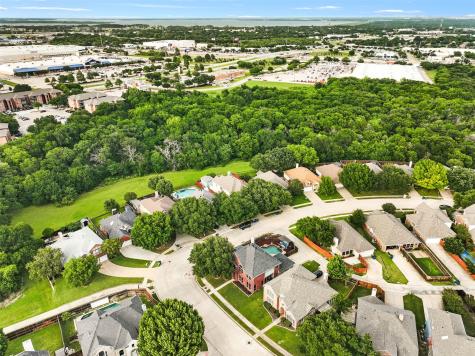 861 Pinnacle Circle Lewisville TX 75077