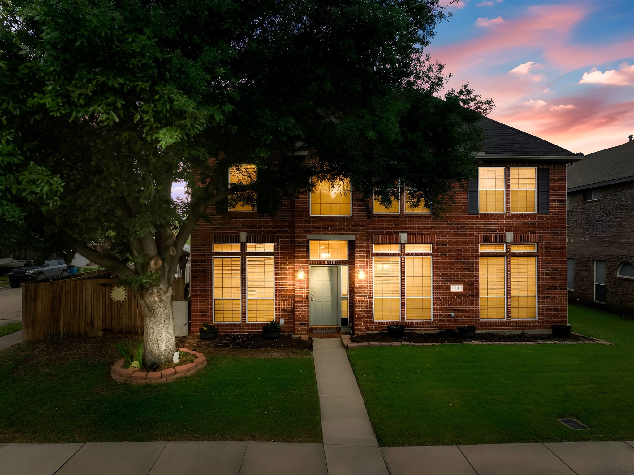 861 Pinnacle Circle Lewisville TX 75077