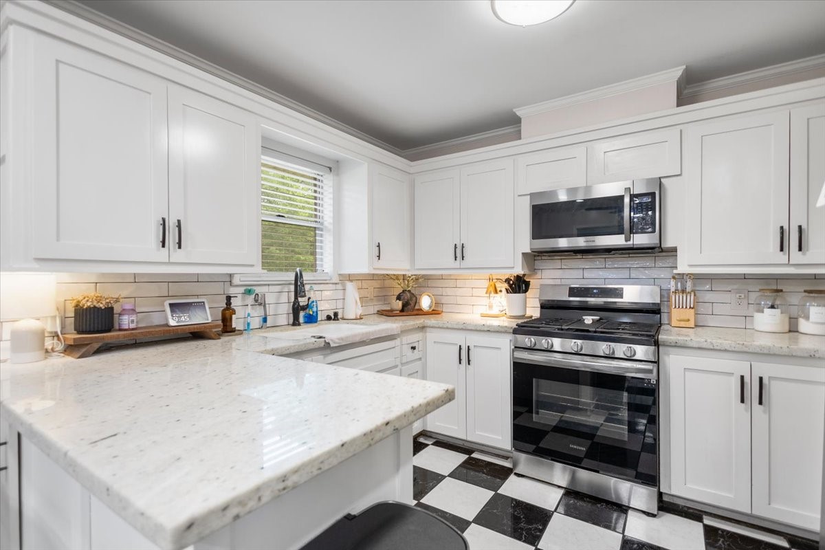 2304 Kaynell Drive Henderson TX 75654