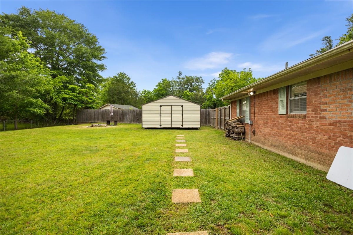 2304 Kaynell Drive Henderson TX 75654