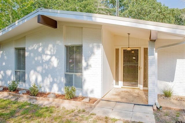 439 N Lone Star Hideaway TX 75771