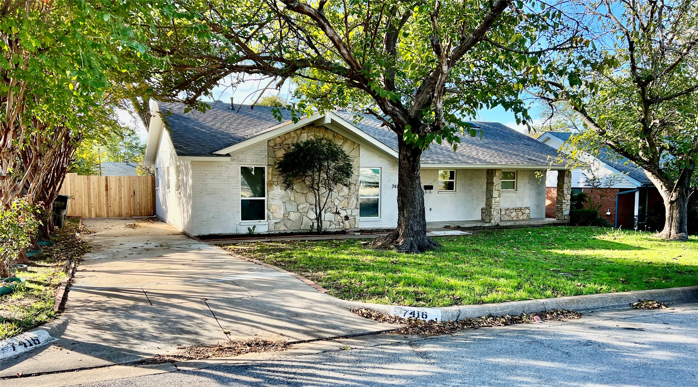 7416 Madeira Drive Fort Worth TX 76112