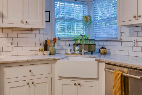 1142 Brunner Avenue Dallas TX 75224