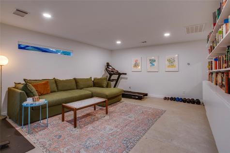 1142 Brunner Avenue Dallas TX 75224