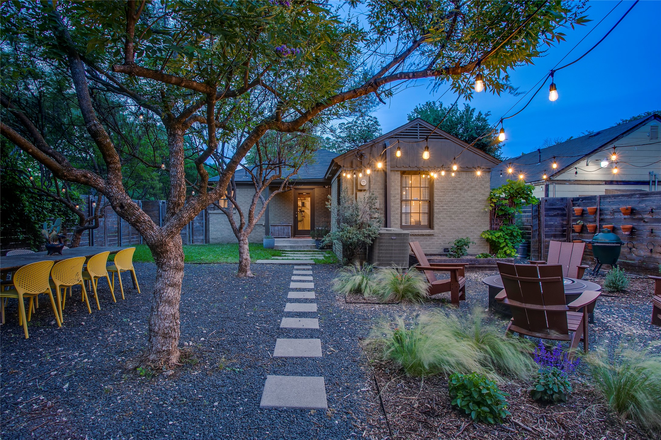 1142 Brunner Avenue Dallas TX 75224