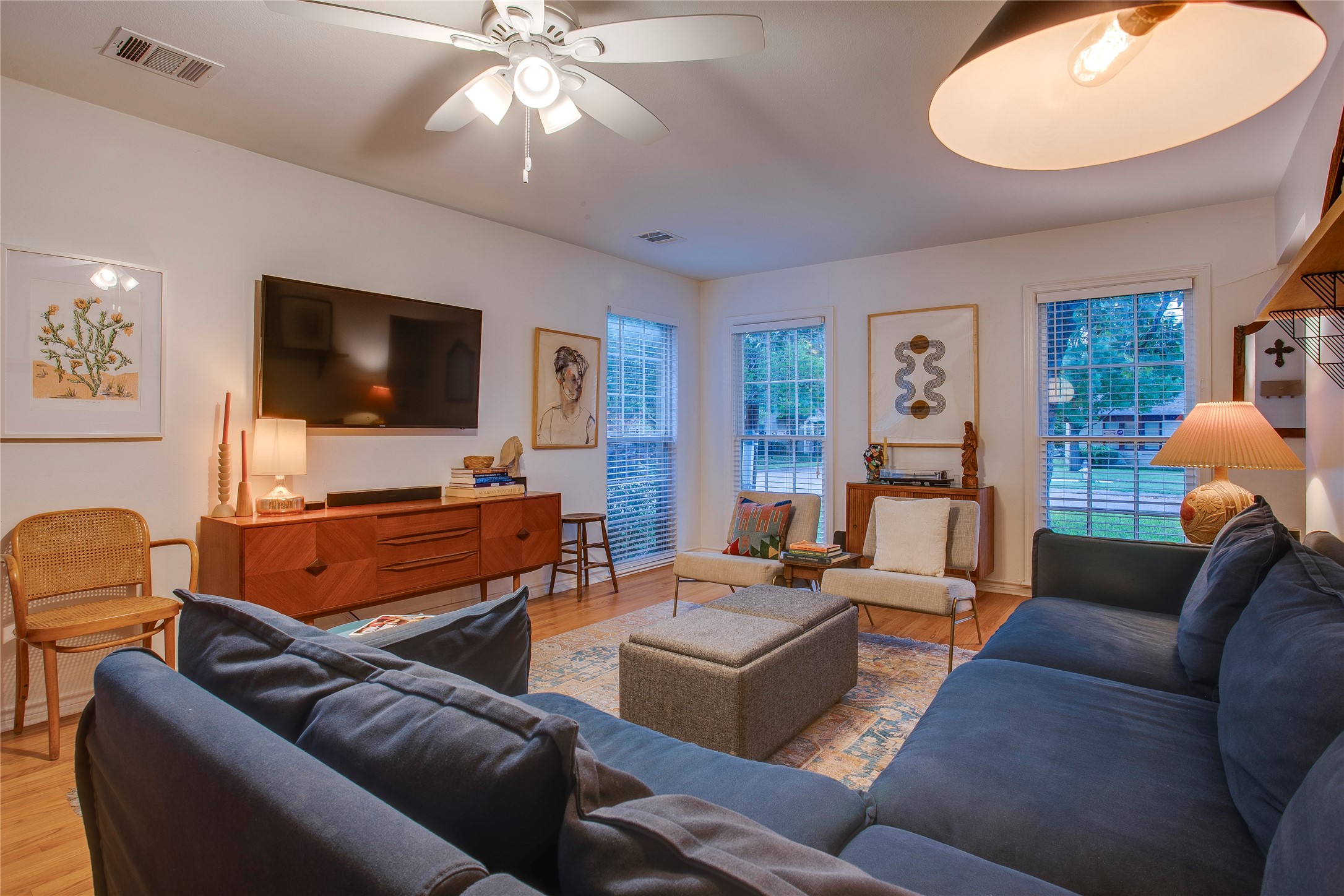 1142 Brunner Avenue Dallas TX 75224