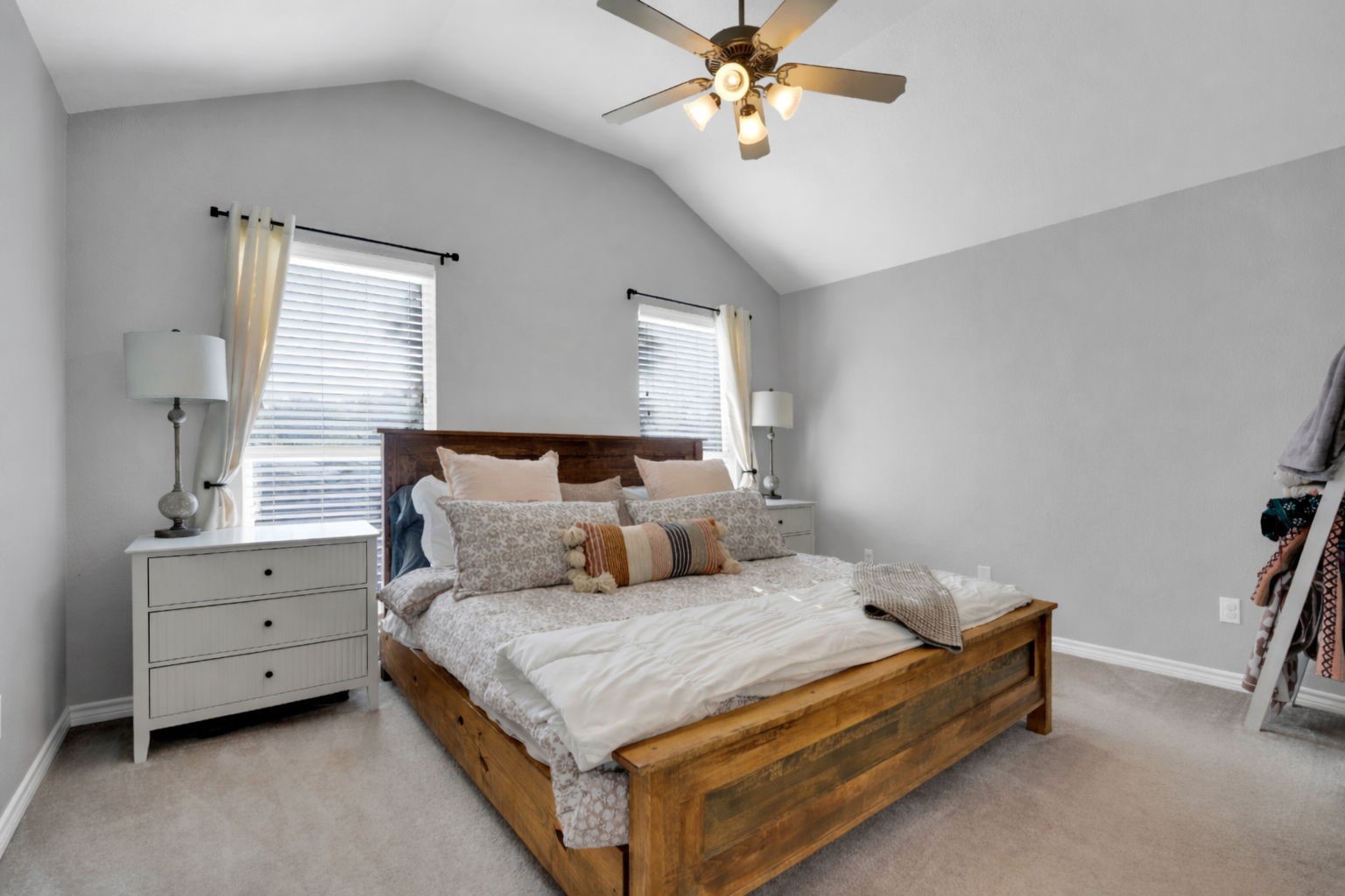 702 Green Acres Lane Midlothian TX 76065