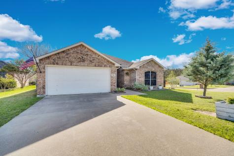 702 Green Acres Lane Midlothian TX 76065