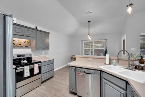 702 Green Acres Lane Midlothian TX 76065