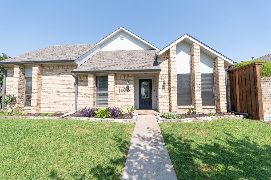 1103 Whispering Oaks Lane Richardson TX 75081