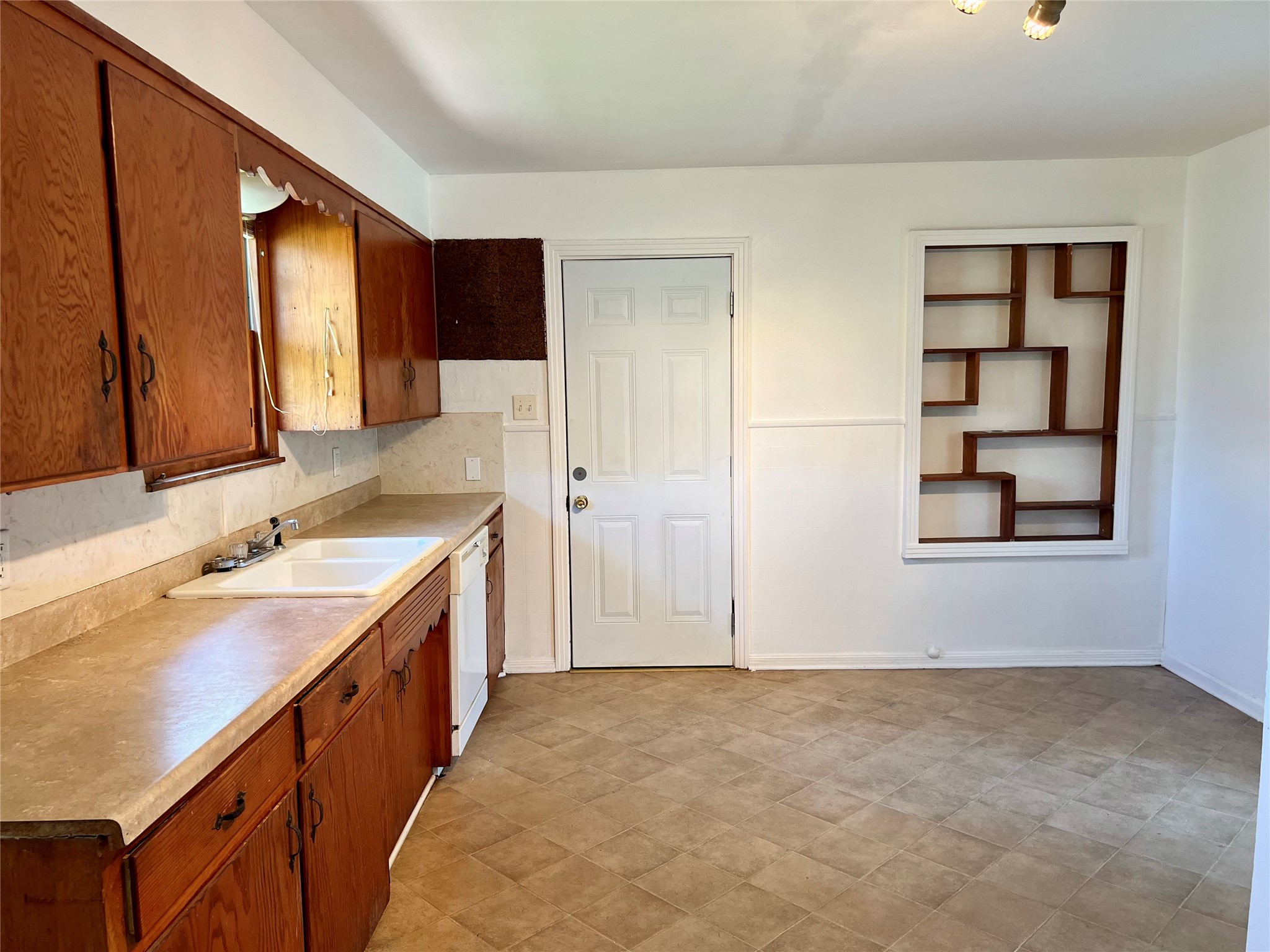 1205 W 10th Street Mcgregor TX 76657
