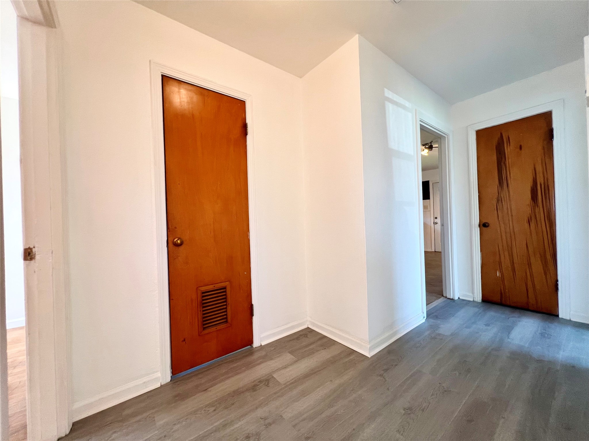1205 W 10th Street Mcgregor TX 76657