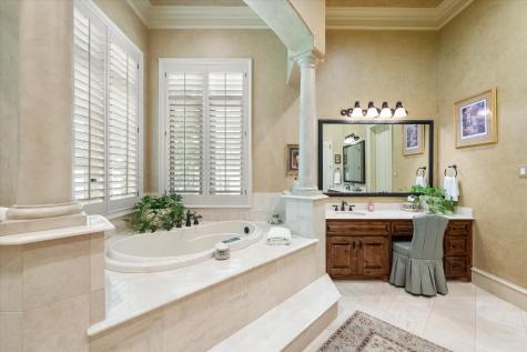 2804 Katherine Court Dalworthington Gardens TX 76016