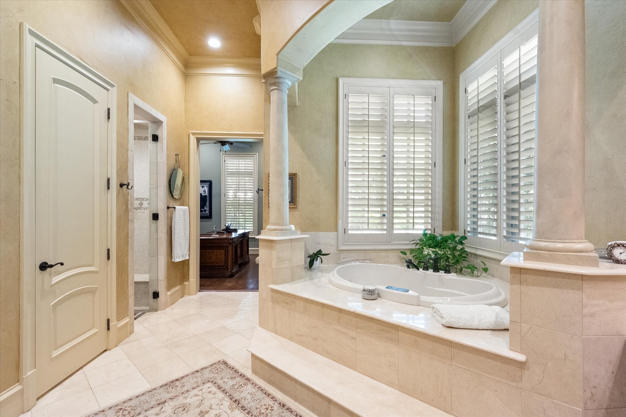 2804 Katherine Court Dalworthington Gardens TX 76016