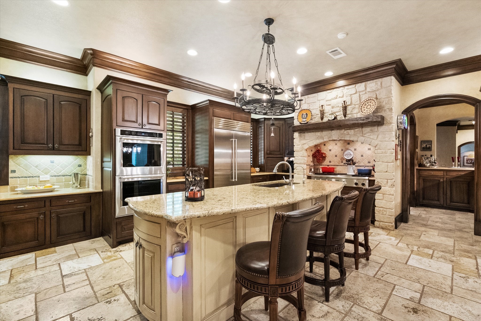 2804 Katherine Court Dalworthington Gardens TX 76016