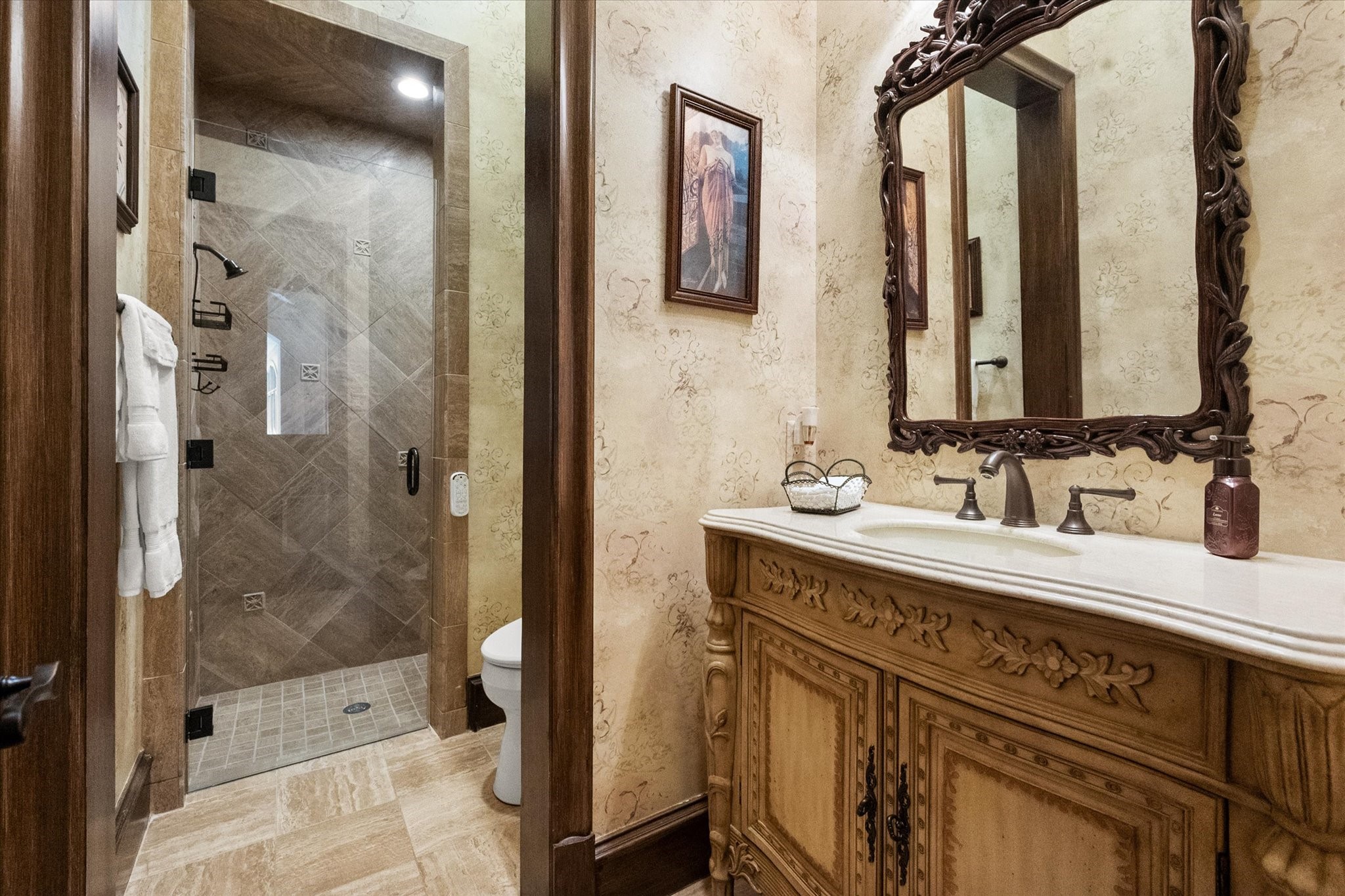 2804 Katherine Court Dalworthington Gardens TX 76016