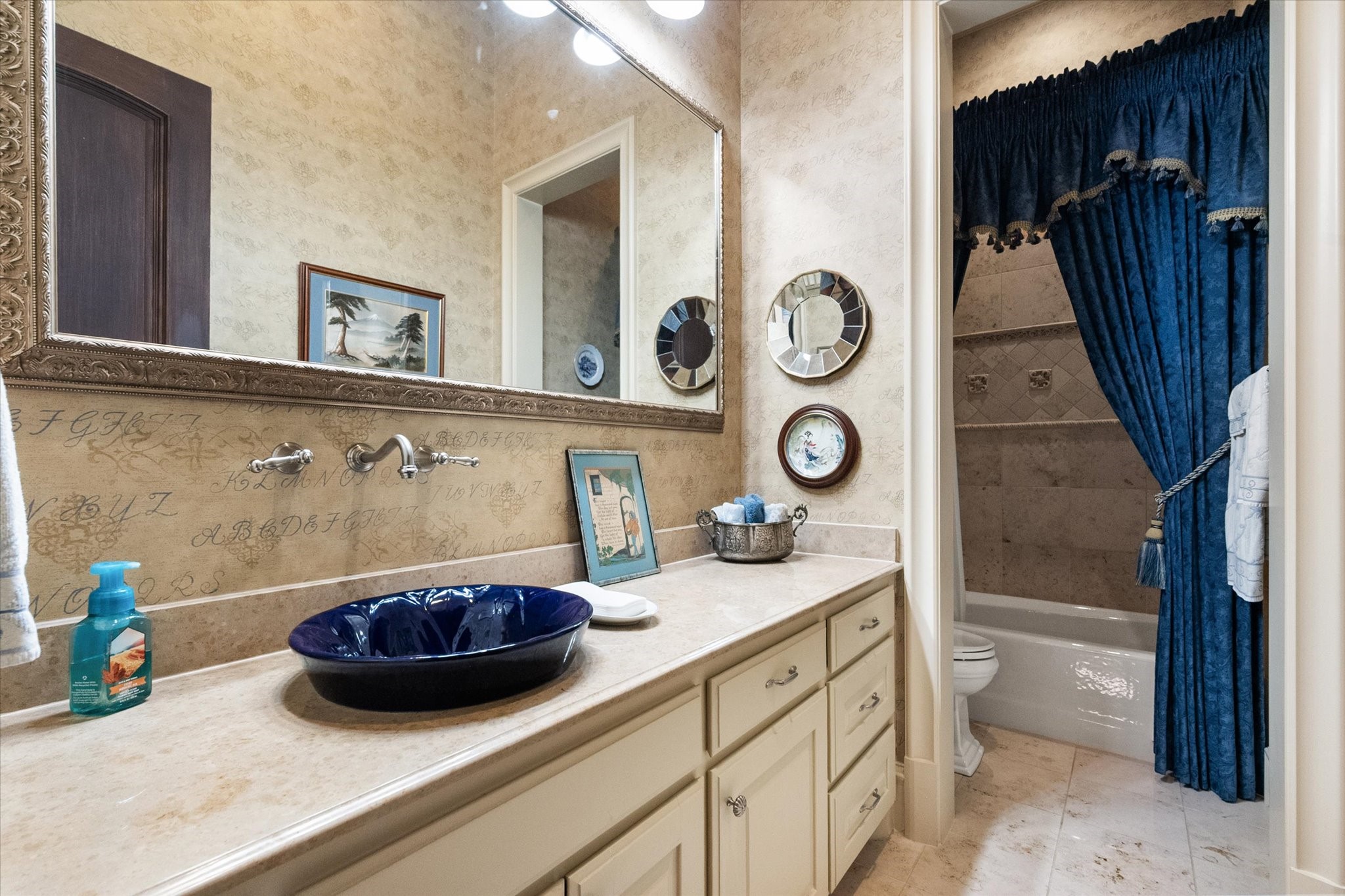 2804 Katherine Court Dalworthington Gardens TX 76016
