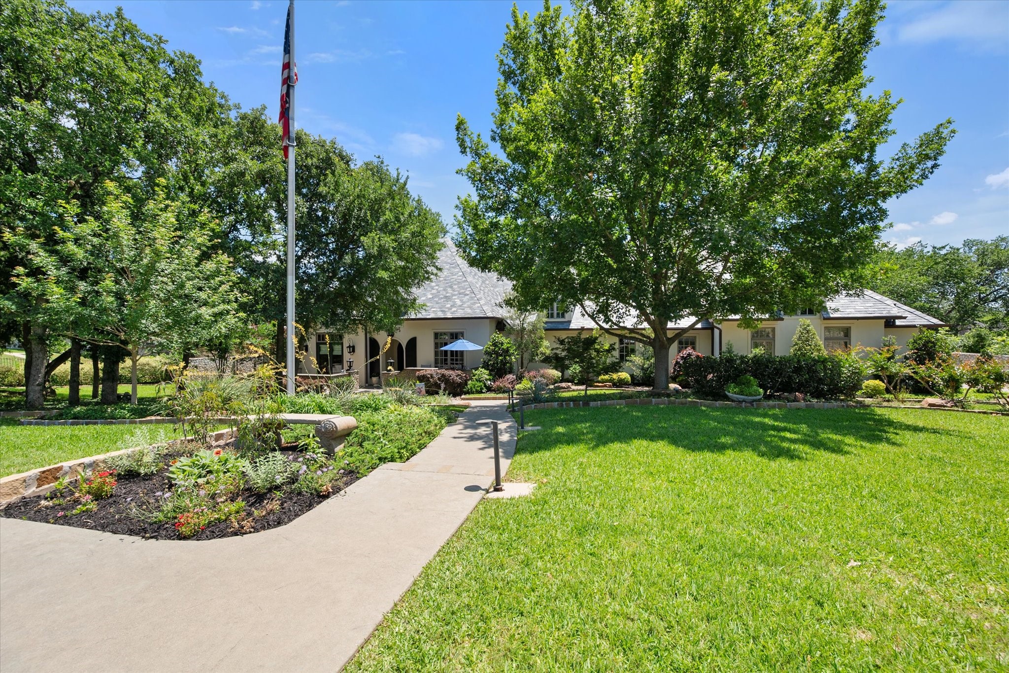 2804 Katherine Court Dalworthington Gardens TX 76016