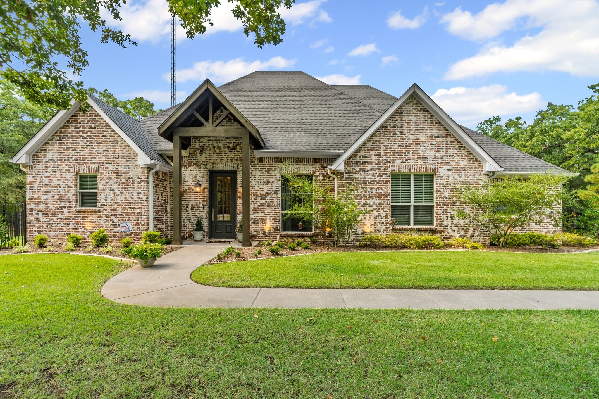 1211 Cedar Oaks Trail Greenville TX 75402
