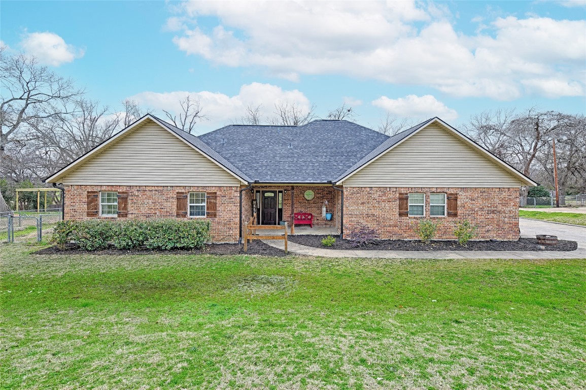 8268 Breeland Drive Kemp TX 75143