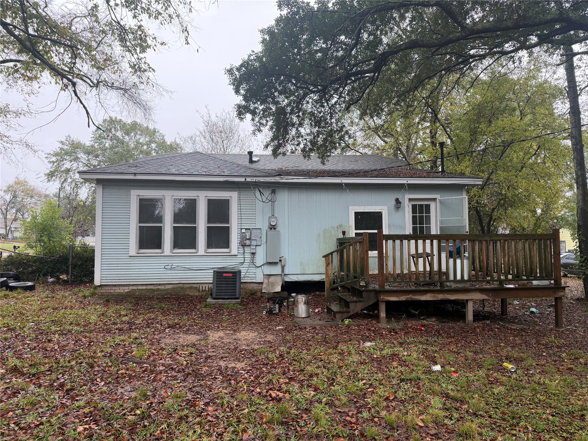 305 E Bradford Street Troup TX 75789