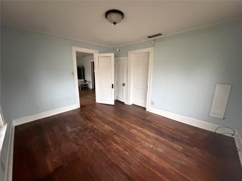 305 E Bradford Street Troup TX 75789