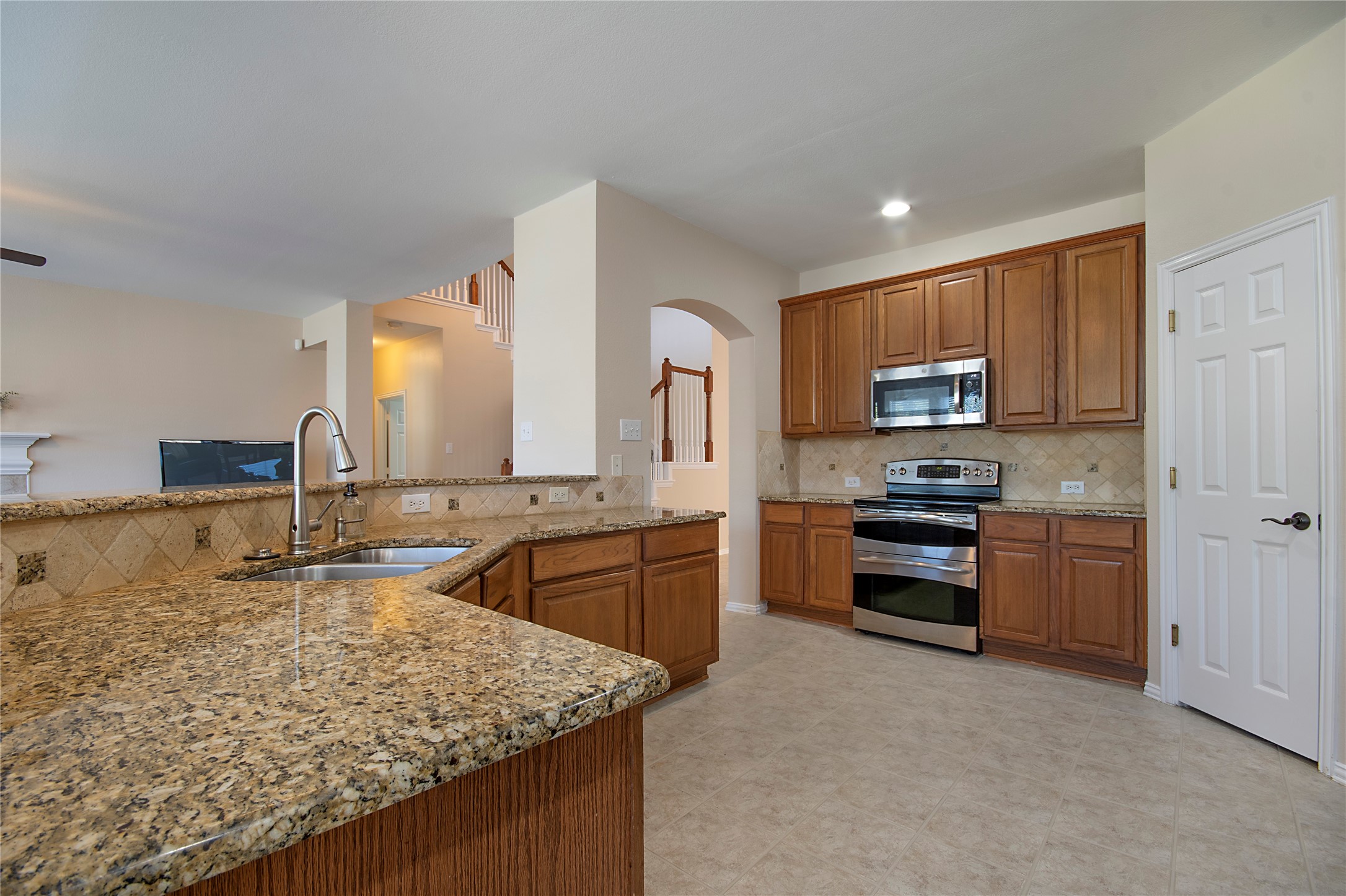2498 Spillway Circle Frisco TX 75036