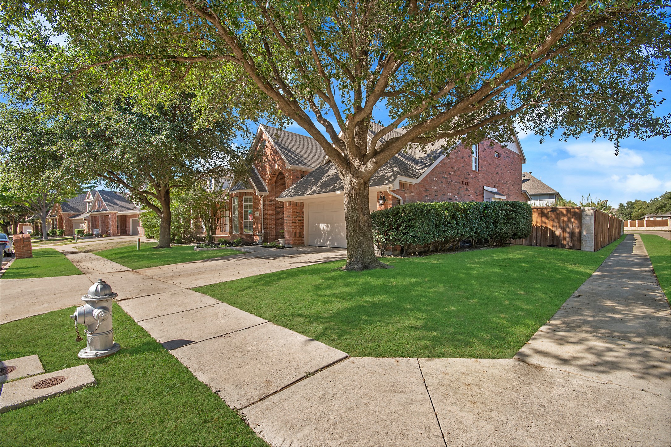2498 Spillway Circle Frisco TX 75036