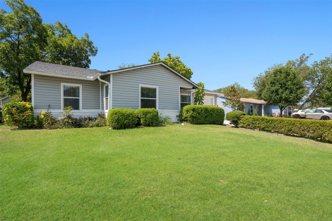 1604 Tower Drive Arlington TX 76010