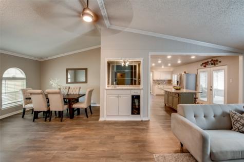 2317 Southcrest Drive Arlington TX 76016