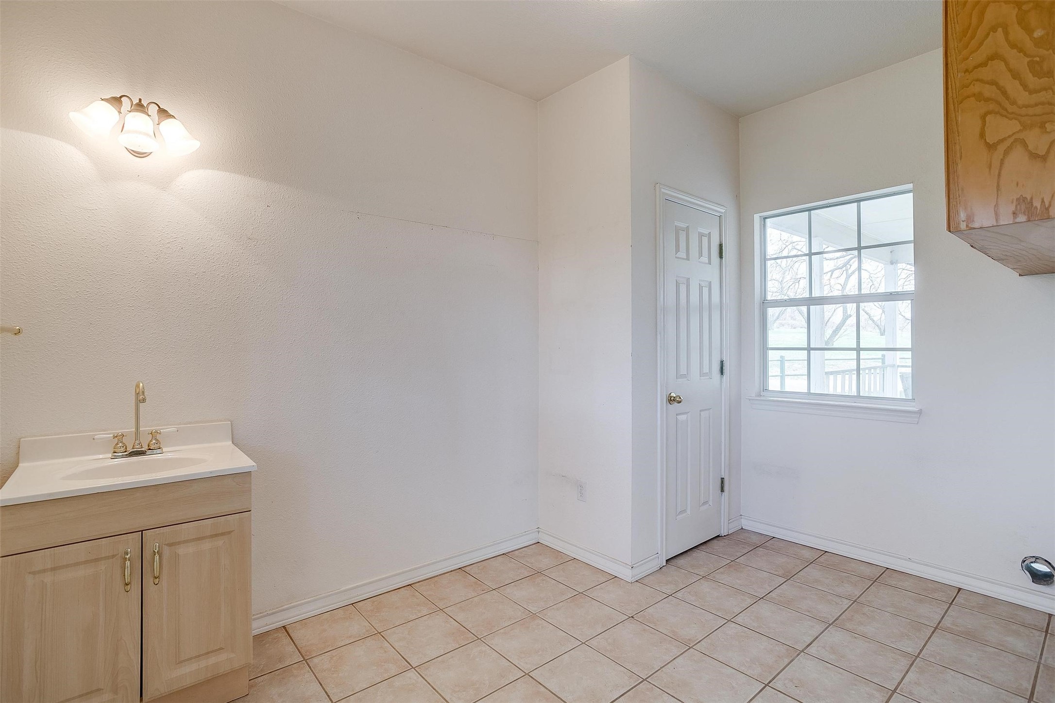 1930 Old Mineral Wells Highway Weatherford TX 76088