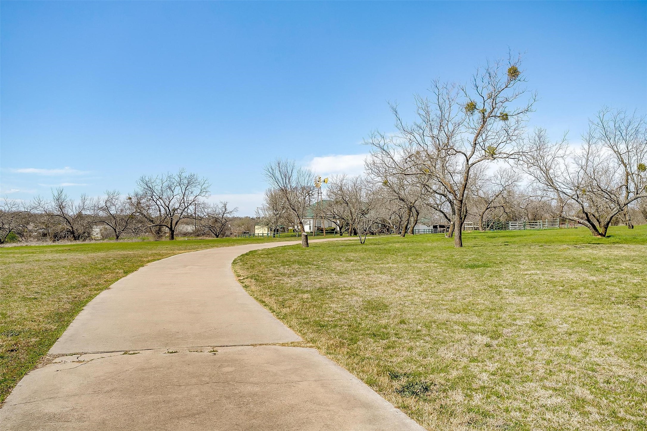 1930 Old Mineral Wells Highway Weatherford TX 76088