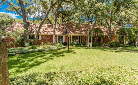 1619 Glen Valley Drive Irving TX 75061
