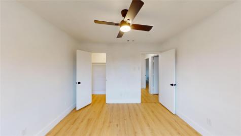 4122 Victoria Street Irving TX 75062