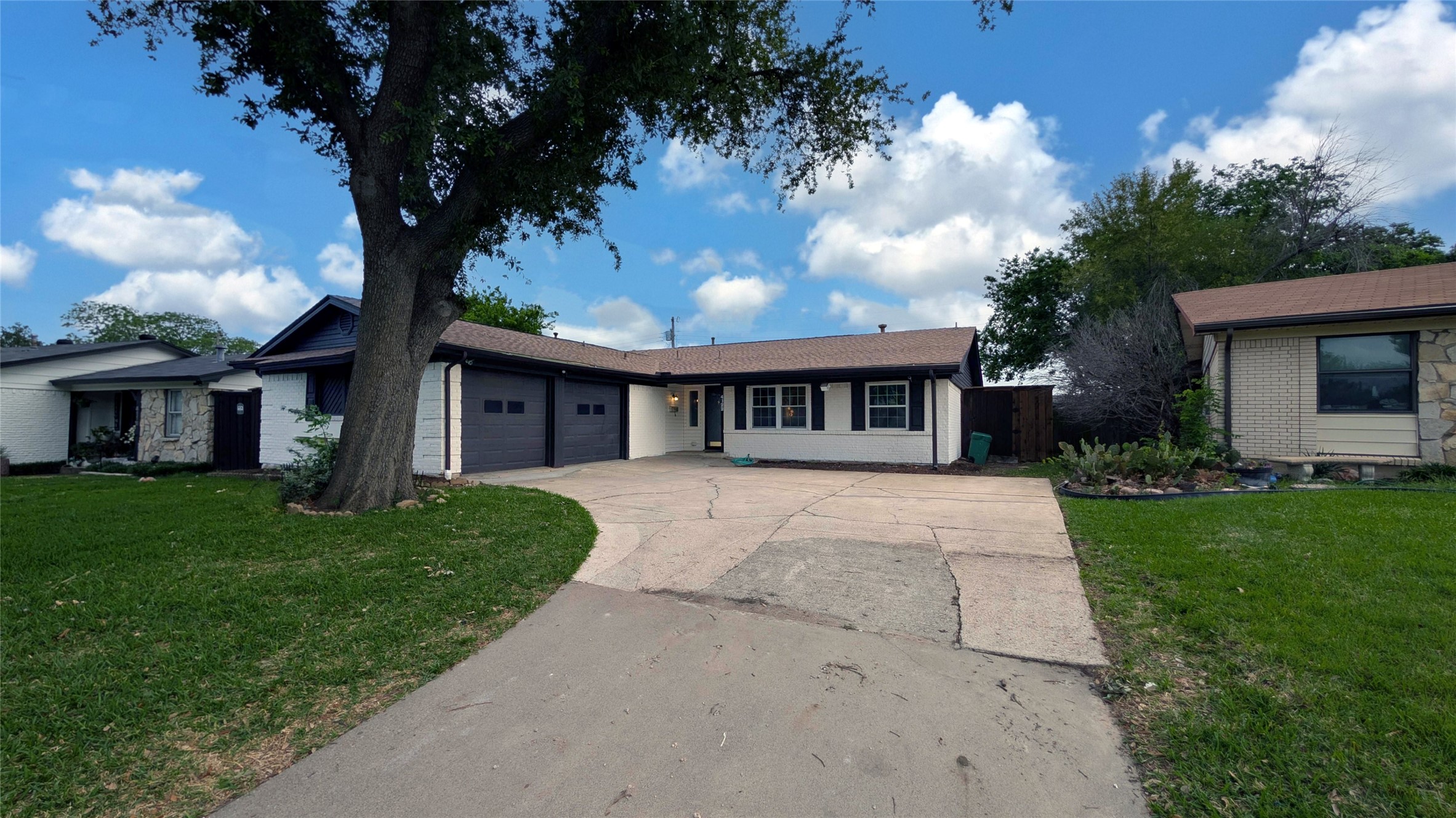 4122 Victoria Street Irving TX 75062