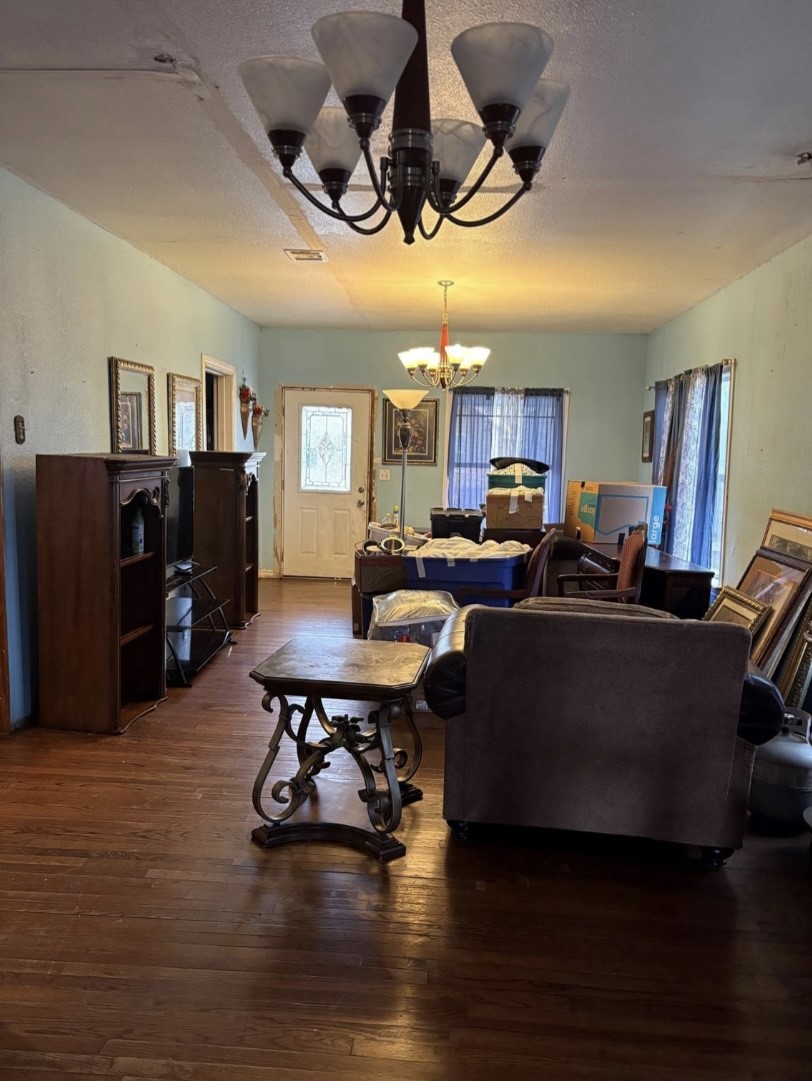 1803 Sayle Greenville TX 75401