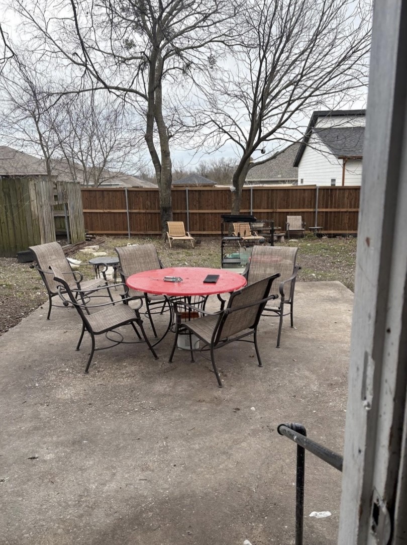 1803 Sayle Greenville TX 75401
