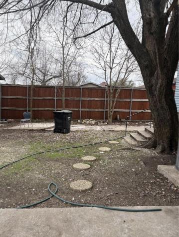 1803 Sayle Greenville TX 75401