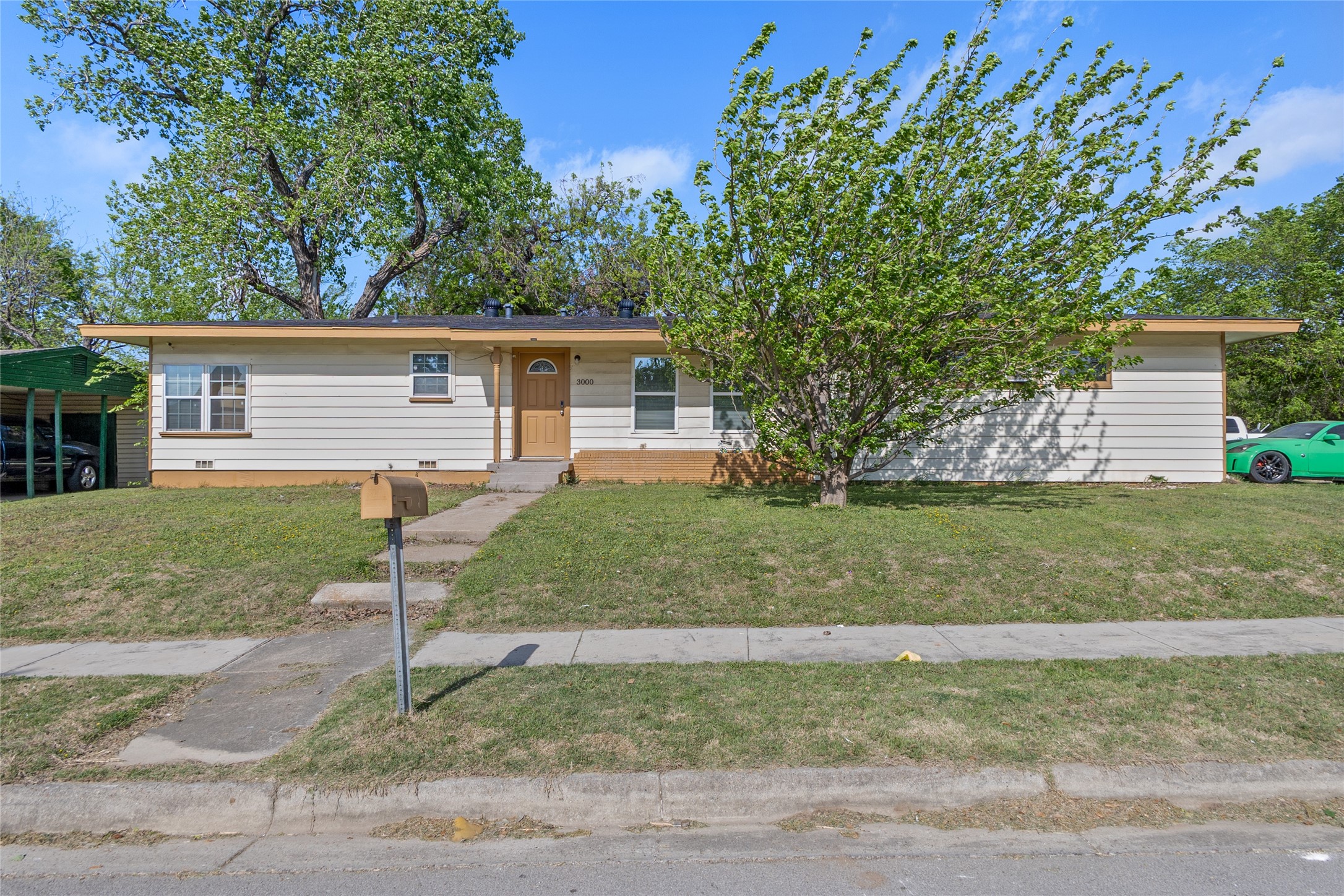 3000 Pate Drive Fort Worth TX 76105